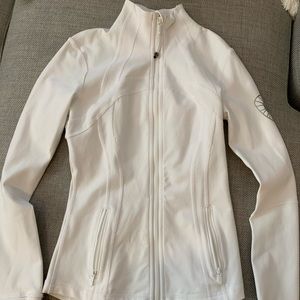 Lululemon Define Long Sleeve Zip Up Jacket